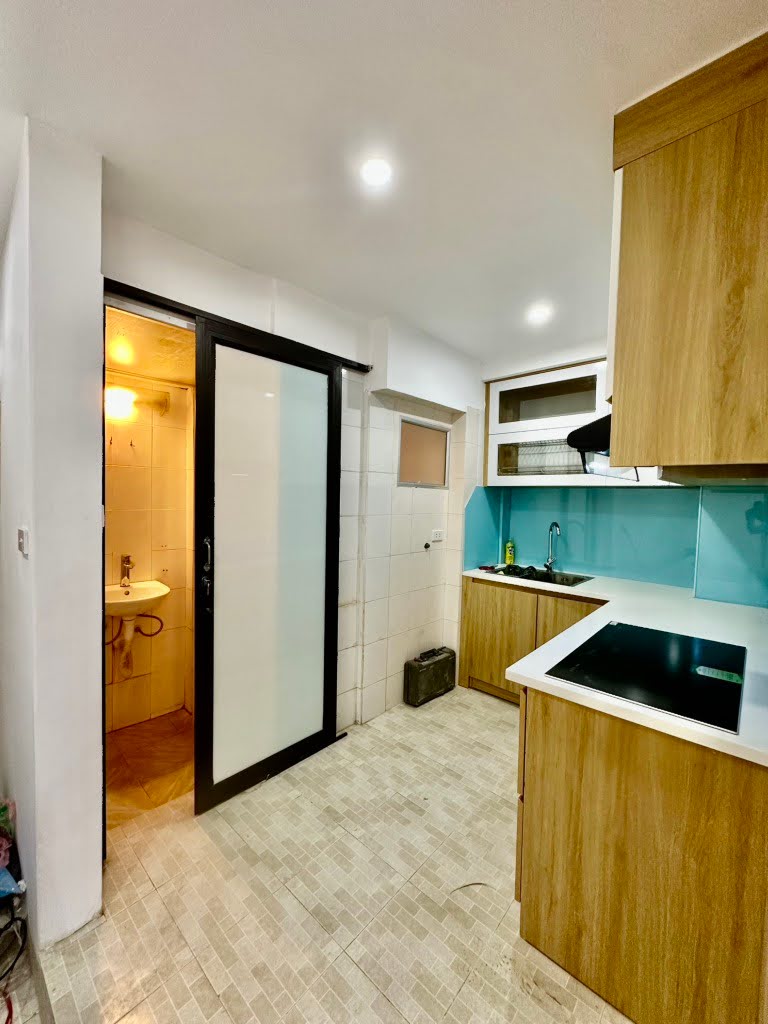 BÁN NHÀ TT TẦNG 2, 72M2, TÂN MAI - HOÀNG MAI - HÀ NỘI - CHỈ 2 TỶ X - SỔ ĐỎ CHÍNH CHỦ - Ảnh 3